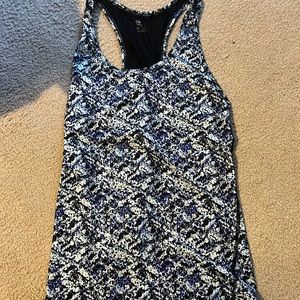 Gap fit workout shirt tanktop